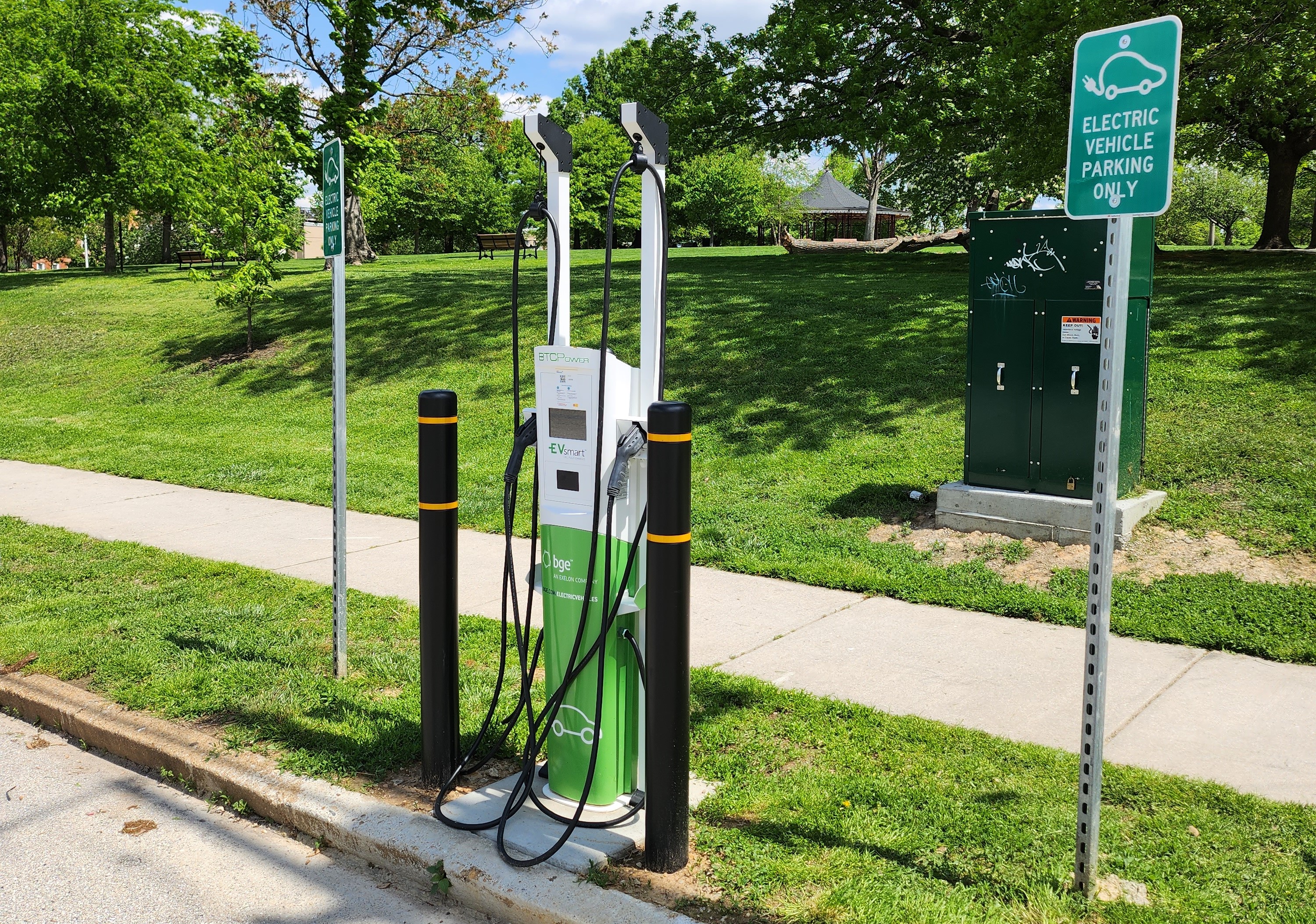 Electric Vehicle Charger Curbside at a park